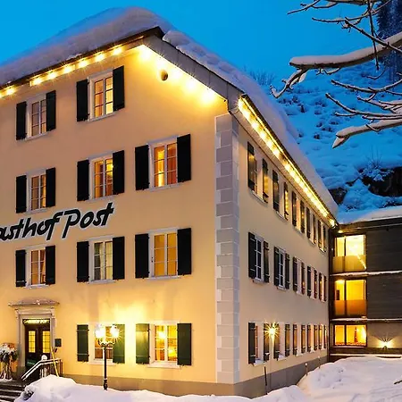 Post 4* ダーラース